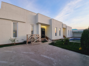 Satılır 4 otaqlı 210 m2 bağ evi Mərdəkan