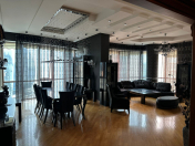 İcarəyə verilir 3 otaqlı 168 m2 yeni tikili Şah İsmayıl Xətai m.