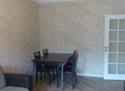 Satılır 2 otaqlı 70 m2 köhnə tikili Gənclik m.