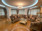 Satılır 3 otaqlı 172 m2 yeni tikili Tibb Universiteti