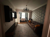 Satılır 2 otaqlı 45 m2 köhnə tikili Gənclik m.