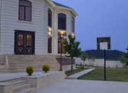 İcarəyə verilir 5 otaqlı 200 m2 villa Qəbələ