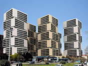 İcarəyə verilir 3 otaqlı 2100 m2 yeni tikili Nəsimi r.