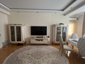 Satılır 4 otaqlı 158 m2 yeni tikili Nəsimi bazarı