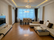 İcarəyə verilir 4 otaqlı 200 m2 yeni tikili Elmlər Akademiyası m.