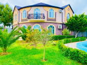 Satılır 7 otaqlı 350 m2 həyət evi Şüvəlan