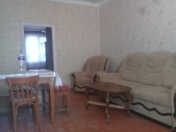 Satılır 2 otaqlı 55 m2 köhnə tikili 3 mkr