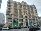 Satılır 4 otaqlı 225 m2 yeni tikili Rusiya səfirliyi