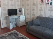 Satılır 2 otaqlı 40 m2 köhnə tikili Memar Əcəmi m.