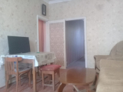 Satılır 2 otaqlı 54 m2 köhnə tikili 3 mkr