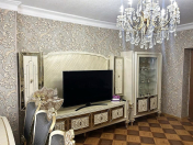 Satılır 3 otaqlı 71 m2 köhnə tikili Badamdar