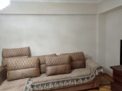 İcarəyə verilir 3 otaqlı 90 m2 köhnə tikili 28 May m.