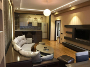 İcarəyə verilir 3 otaqlı 90 m2 yeni tikili Şah İsmayıl Xətai m.