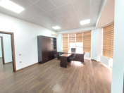 İcarəyə verilir 6 otaqlı 210 m2 ofis Bakı