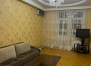 İcarəyə verilir 2 otaqlı 95 m2 yeni tikili Şah İsmayıl Xətai m.