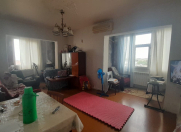 Satılır 2 otaqlı 65 m2 köhnə tikili 9 mkr