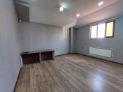 İcarəyə verilir 1 otaqlı 38 m2 ofis Nəsimi r.