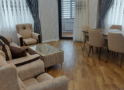 İcarəyə verilir 3 otaqlı 136 m2 yeni tikili Şah İsmayıl Xətai m.