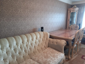 İcarəyə verilir 3 otaqlı 80 m2 köhnə tikili Neftçilər m.