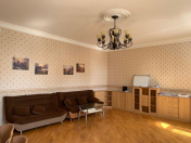 İcarəyə verilir 2 otaqlı 77 m2 köhnə tikili Landmark