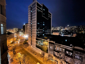 İcarəyə verilir 3 otaqlı 115 m2 yeni tikili Nizami m.