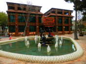 Satılır 3 otaqlı 64 m2 köhnə tikili Xəqani ticarət mərkəzi