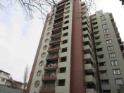 İcarəyə verilir 3 otaqlı 130 m2 yeni tikili Nizami m.