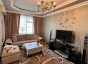 Satılır 2 otaqlı 60 m2 köhnə tikili 9 mkr