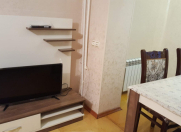 İcarəyə verilir 2 otaqlı 70 m2 köhnə tikili Gənclik m.