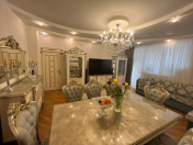 Satılır 3 otaqlı 125 m2 yeni tikili Bakı Asiya Universiteti