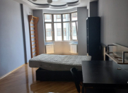 İcarəyə verilir 3 otaqlı 110 m2 yeni tikili Elmlər Akademiyası m.