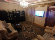 İcarəyə verilir 4 otaqlı 120 m2 köhnə tikili 7 mkr