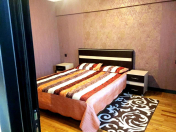 İcarəyə verilir 3 otaqlı 70 m2 yeni tikili 28 May m.