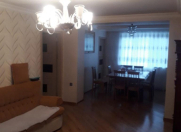 İcarəyə verilir 3 otaqlı 75 m2 köhnə tikili Nəsimi r.