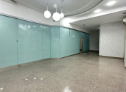 İcarəyə verilir 1 otaqlı 30 m2 ofis 28 May m.