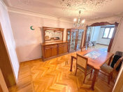 İcarəyə verilir 3 otaqlı 90 m2 köhnə tikili Elmlər Akademiyası m.