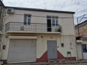 Satılır 5 otaqlı 240 m2 həyət evi Badamdar