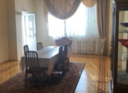 Satılır 4 otaqlı 175 m2 yeni tikili 2 mkr