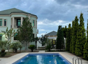 Satılır 7 otaqlı 330 m2 bağ evi Şüvəlan
