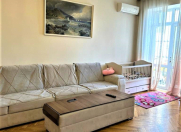 Satılır 2 otaqlı 80 m2 köhnə tikili Səbail r.