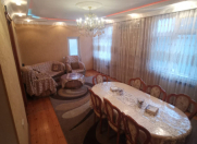 İcarəyə verilir 4 otaqlı 120 m2 köhnə tikili Azadlıq prospekti m.