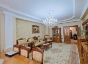 Satılır 4 otaqlı 204 m2 yeni tikili Nəsimi bazarı