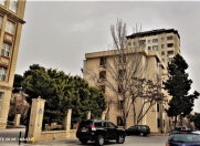 İcarəyə verilir 2 otaqlı 60 m2 köhnə tikili 28 May m.