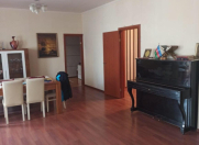 İcarəyə verilir 3 otaqlı 120 m2 yeni tikili Nizami m.