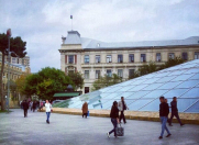 İcarəyə verilir 2 otaqlı 50 m2 köhnə tikili İçəri Şəhər m.