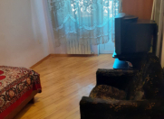 İcarəyə verilir 3 otaqlı 101 m2 yeni tikili 20 yanvar m.