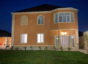 Satılır 6 otaqlı 245 m2 villa Buzovna