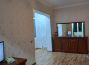 Satılır 2 otaqlı 70 m2 köhnə tikili Nəriman Nərimanov m.