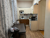 İcarəyə verilir 2 otaqlı 45 m2 köhnə tikili 28 May m.