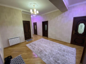 İcarəyə verilir 3 otaqlı 135 m2 yeni tikili Ağ şəhər